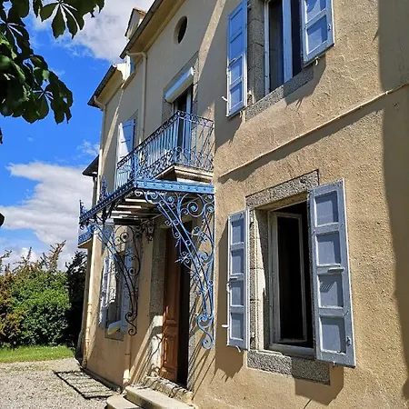 Le Petit Manoir De Holiday home *